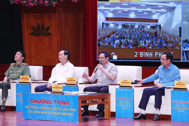 Thủ tướng: Vì mục tiêu cao nhất là nhân dân được ấm no, hạnh phúc - Ảnh 2. Thủ tướng: Vì mục tiêu cao nhất là nhân dân được ấm no, hạnh phúc - Ảnh 2.