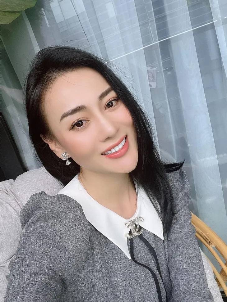 Diễn viên Việt tuần qua: Hồng Đăng tiết lộ my love, Huyền Lizzie mừng tuổi 33 - Ảnh 15. Diễn viên Việt tuần qua: Hồng Đăng tiết lộ my love, Huyền Lizzie mừng tuổi 33 - Ảnh 15.