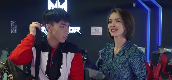 Lối nhỏ vào đời - Tập 4: Dũng bối rối khi được chị đại xinh đẹp cầm tay - Ảnh 4. Lối nhỏ vào đời - Tập 4: Dũng bối rối khi được chị đại xinh đẹp cầm tay - Ảnh 4.