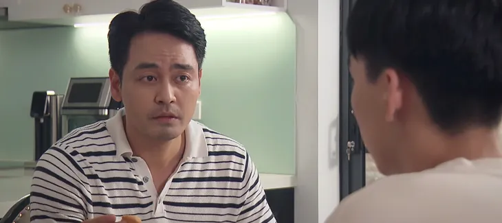 Lối nhỏ vào đời - Tập 4: Dũng khó chịu khi bố có bạn gái mới - Ảnh 2. Lối nhỏ vào đời - Tập 4: Dũng khó chịu khi bố có bạn gái mới - Ảnh 2.
