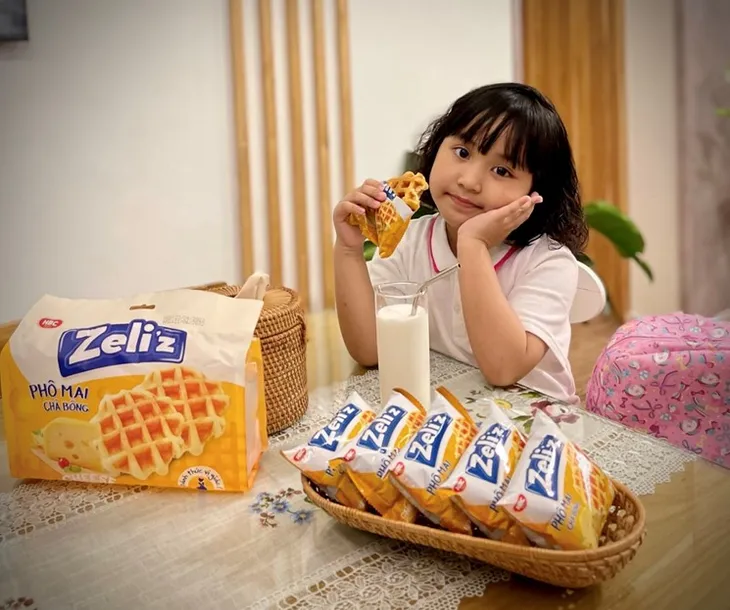 Bánh Zeli’z Phô mai chà bông - Bí quyết bữa sáng thơm ngon, dinh dưỡng của những bà mẹ bận rộn - Ảnh 1. Bánh Zeli’z Phô mai chà bông - Bí quyết bữa sáng thơm ngon, dinh dưỡng của những bà mẹ bận rộn - Ảnh 1.