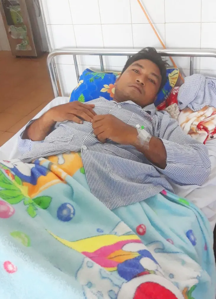 Nhân viên bảo vệ rừng bị đâm trọng thương trong đêm - Ảnh 1. Nhân viên bảo vệ rừng bị đâm trọng thương trong đêm - Ảnh 1.