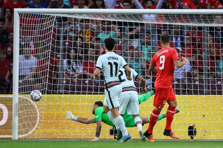 UEFA Nations League: Bồ Đào Nha thua sốc đội bét bảng - Ảnh 1. UEFA Nations League: Bồ Đào Nha thua sốc đội bét bảng - Ảnh 1.