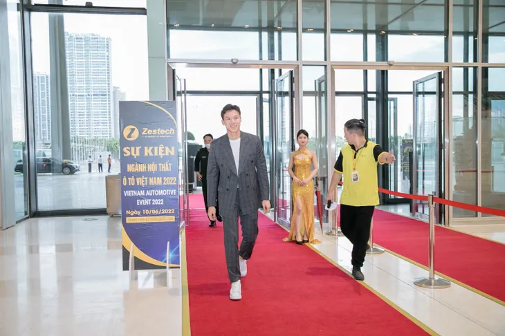 Tiến Linh, Quế Ngọc Hải và Phan Văn Đức hội tụ tại sự kiện lớn nhất ngành nội thất ô tô Việt Nam 2022 - Ảnh 2. Tiến Linh, Quế Ngọc Hải và Phan Văn Đức hội tụ tại sự kiện lớn nhất ngành nội thất ô tô Việt Nam 2022 - Ảnh 2.