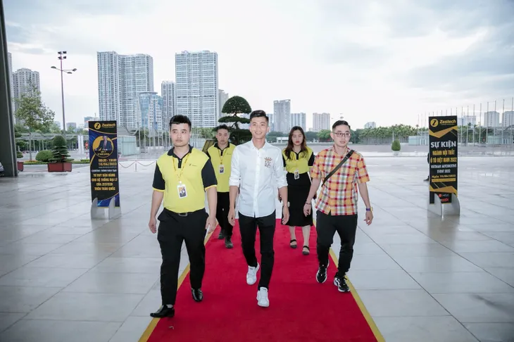 Tiến Linh, Quế Ngọc Hải và Phan Văn Đức hội tụ tại sự kiện lớn nhất ngành nội thất ô tô Việt Nam 2022 - Ảnh 3. Tiến Linh, Quế Ngọc Hải và Phan Văn Đức hội tụ tại sự kiện lớn nhất ngành nội thất ô tô Việt Nam 2022 - Ảnh 3.