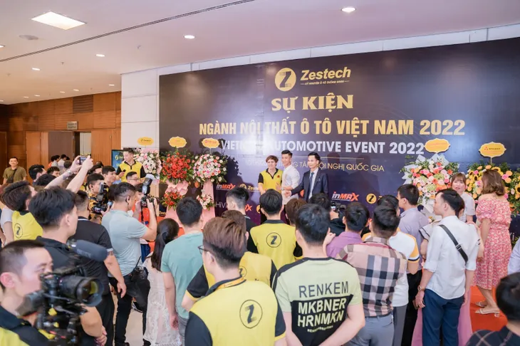 Tiến Linh, Quế Ngọc Hải và Phan Văn Đức hội tụ tại sự kiện lớn nhất ngành nội thất ô tô Việt Nam 2022 - Ảnh 4. Tiến Linh, Quế Ngọc Hải và Phan Văn Đức hội tụ tại sự kiện lớn nhất ngành nội thất ô tô Việt Nam 2022 - Ảnh 4.