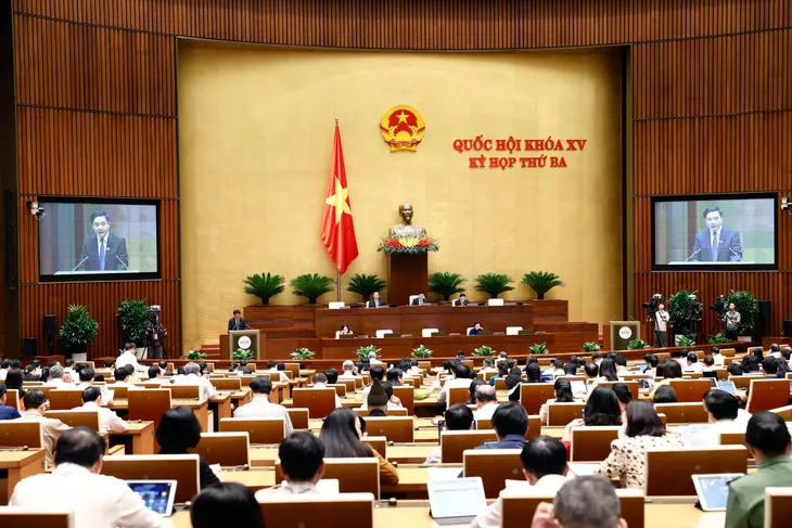 Cảnh sát cơ động được huy động người, phương tiện, thiết bị trong trường hợp cấp bách - Ảnh 1. Cảnh sát cơ động được huy động người, phương tiện, thiết bị trong trường hợp cấp bách - Ảnh 1.