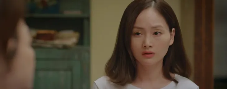 Thương ngày nắng về 2 - Tập 32: Bà Nga khóc nghẹn vì cậu Vượng đòi tiền - Ảnh 7. Thương ngày nắng về 2 - Tập 32: Bà Nga khóc nghẹn vì cậu Vượng đòi tiền - Ảnh 7.