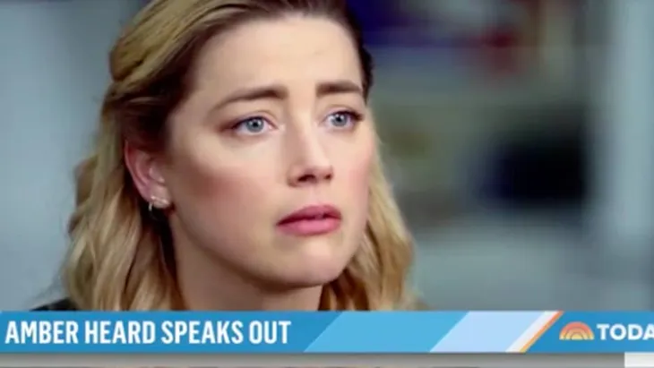 Amber Heard nói vẫn yêu Johnny Depp - Ảnh 2. Amber Heard nói vẫn yêu Johnny Depp - Ảnh 2.