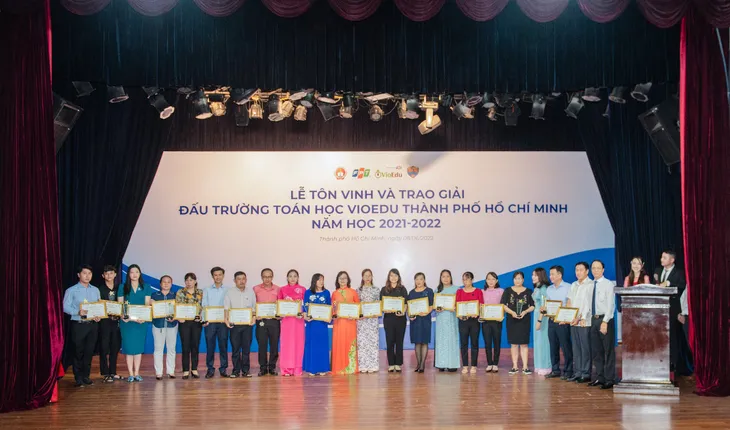 Hơn 60 địa phương về đích đấu trường toán học năm học 2021-2022 - Ảnh 2.