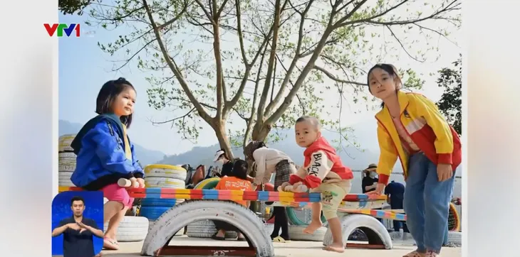 Nghịch lý trẻ thiếu chỗ chơi, công viên đóng cửa bỏ hoang - Ảnh 2. Nghịch lý trẻ thiếu chỗ chơi, công viên đóng cửa bỏ hoang - Ảnh 2.