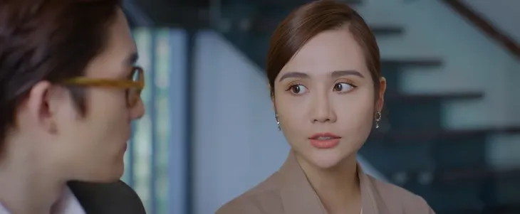 Thương ngày nắng về 2 - Tập 33: Trang khóc nức nở nhận mẹ ruột, sóng gió chuẩn bị ập tới? - Ảnh 6. Thương ngày nắng về 2 - Tập 33: Trang khóc nức nở nhận mẹ ruột, sóng gió chuẩn bị ập tới? - Ảnh 6.