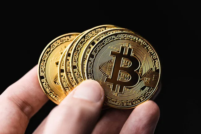 Bitcoin bất ngờ bật tăng - Ảnh 1. Bitcoin bất ngờ bật tăng - Ảnh 1.