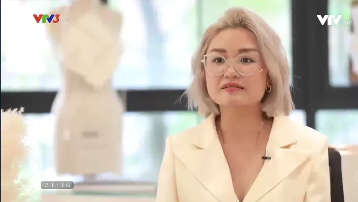 Việt Nam đa sắc: Đưa nét đẹp văn hoá Mông vào thiết kế hiện đại - Ảnh 2. Việt Nam đa sắc: Đưa nét đẹp văn hoá Mông vào thiết kế hiện đại - Ảnh 2.