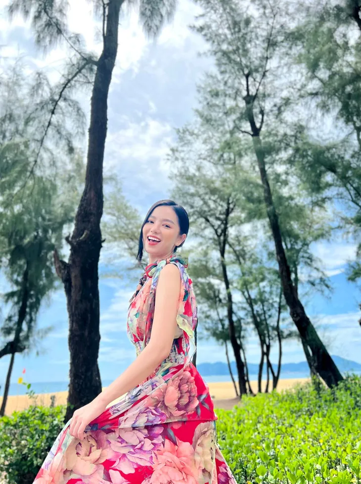 Hồng Diễm tái ngộ con gái Cả một đời ân oán - Ảnh 5. Hồng Diễm tái ngộ con gái Cả một đời ân oán - Ảnh 5.