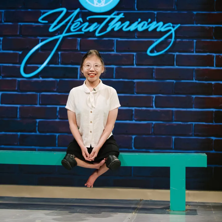 Trạm yêu thương: Nữ sinh bị bỏ rơi từ lúc chào đời, 24 năm đi bằng đầu gối - Ảnh 3. Trạm yêu thương: Nữ sinh bị bỏ rơi từ lúc chào đời, 24 năm đi bằng đầu gối - Ảnh 3.