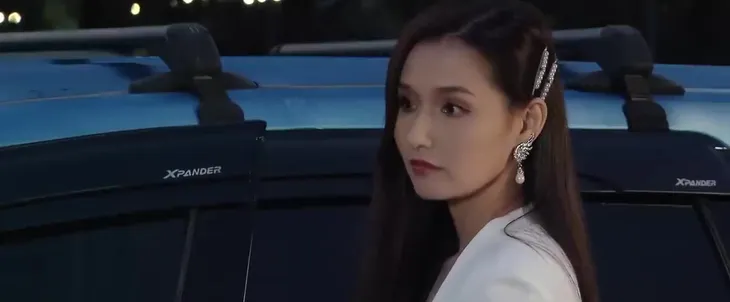 Chồng cũ, vợ cũ, người yêu cũ - Tập 11: Việt ôm hôn vợ cũ trước mặt Giang - Ảnh 3. Chồng cũ, vợ cũ, người yêu cũ - Tập 11: Việt ôm hôn vợ cũ trước mặt Giang - Ảnh 3.