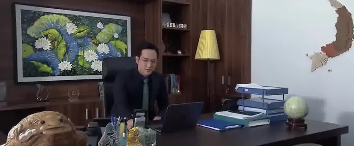 Chồng cũ, vợ cũ, người yêu cũ - Tập 11: Vũ khó chịu khi thấy Giang hạnh phúc - Ảnh 2. Chồng cũ, vợ cũ, người yêu cũ - Tập 11: Vũ khó chịu khi thấy Giang hạnh phúc - Ảnh 2.