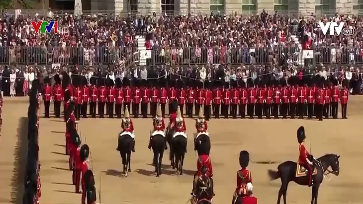 Nước Anh tưng bừng kỷ niệm 70 năm trị vì của Nữ hoàng Elizabeth Đệ nhị - Ảnh 1. Nước Anh tưng bừng kỷ niệm 70 năm trị vì của Nữ hoàng Elizabeth Đệ nhị - Ảnh 1.