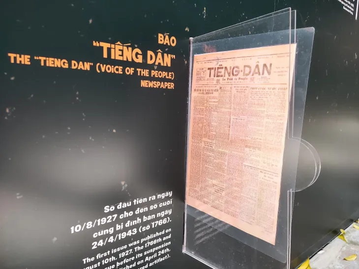 Trưng bày chuyên đề “Đứng lên và cất tiếng”: Kỷ niệm 97 năm Ngày Báo chí Cách mạng Việt Nam - Ảnh 11. Trưng bày chuyên đề “Đứng lên và cất tiếng”: Kỷ niệm 97 năm Ngày Báo chí Cách mạng Việt Nam - Ảnh 11.