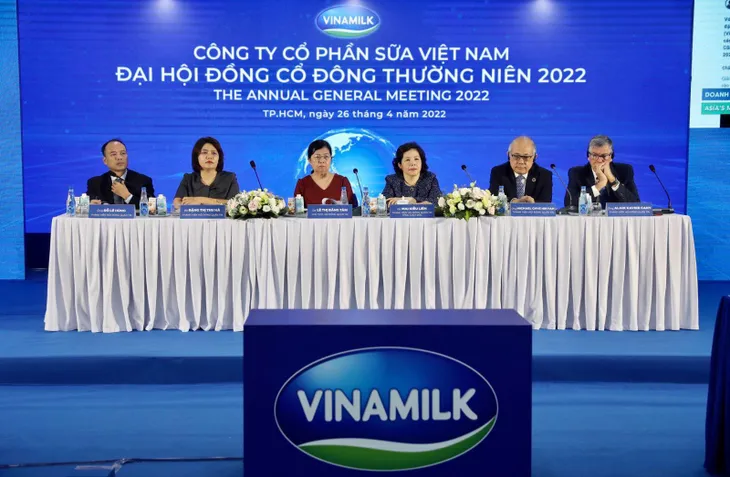 Cổ phiếu Vinamilk hấp dẫn khối ngoại nhờ cổ tức cao - Ảnh 1. Cổ phiếu Vinamilk hấp dẫn khối ngoại nhờ cổ tức cao - Ảnh 1.