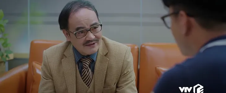 Thương ngày nắng về 2 - Tập 36: Phong nhận quà từ con gái, mắng oan Vân bày trò - Ảnh 30. Thương ngày nắng về 2 - Tập 36: Phong nhận quà từ con gái, mắng oan Vân bày trò - Ảnh 30.