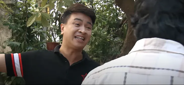 Lối nhỏ vào đời - Tập 11: Ông Thành bị con trai trách mang tiền đi cho gái - Ảnh 1. Lối nhỏ vào đời - Tập 11: Ông Thành bị con trai trách mang tiền đi cho gái - Ảnh 1.