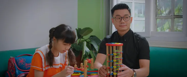 Thương ngày nắng về 2 - Tập 36: Phong nhận quà từ con gái, mắng oan Vân bày trò - Ảnh 33. Thương ngày nắng về 2 - Tập 36: Phong nhận quà từ con gái, mắng oan Vân bày trò - Ảnh 33.