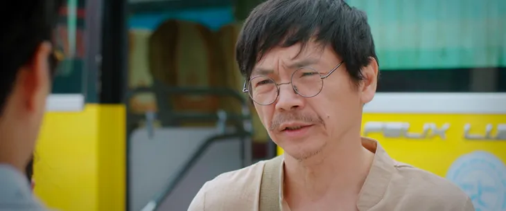 Thương ngày nắng về 2 - Tập 36: Phong nhận quà từ con gái, mắng oan Vân bày trò - Ảnh 26. Thương ngày nắng về 2 - Tập 36: Phong nhận quà từ con gái, mắng oan Vân bày trò - Ảnh 26.