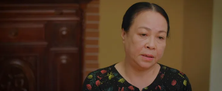 Thương ngày nắng về 2 - Tập 36: Phong nhận quà từ con gái, mắng oan Vân bày trò - Ảnh 20. Thương ngày nắng về 2 - Tập 36: Phong nhận quà từ con gái, mắng oan Vân bày trò - Ảnh 20.