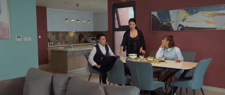 Chồng cũ, vợ cũ, người yêu cũ - Tập 18: Việt giấu Giang góp tiền cùng vợ cũ - Ảnh 10. Chồng cũ, vợ cũ, người yêu cũ - Tập 18: Việt giấu Giang góp tiền cùng vợ cũ - Ảnh 10.