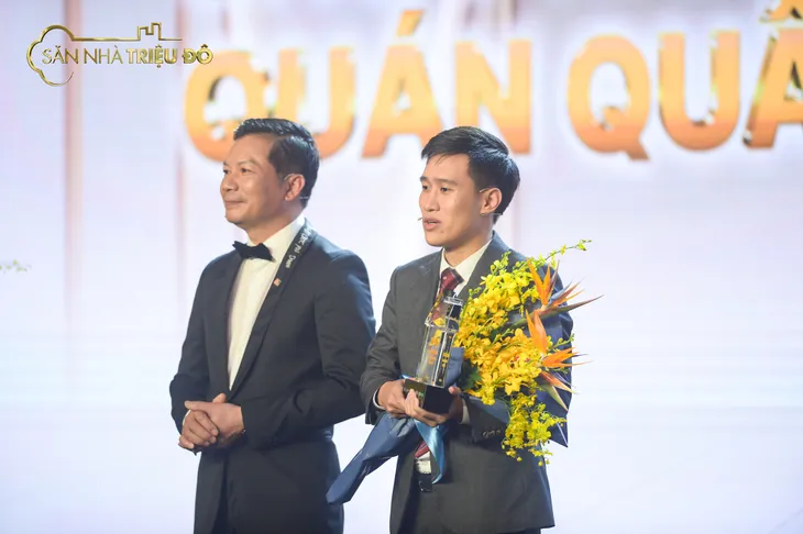 Săn nhà triệu đô – Tập 12: Chung kết bùng nổ - Nhà môi giới chốt nóng 2 giao dịch bứt phá chạm đỉnh vinh quang - Ảnh 3. Săn nhà triệu đô – Tập 12: Chung kết bùng nổ - Nhà môi giới chốt nóng 2 giao dịch bứt phá chạm đỉnh vinh quang - Ảnh 3.