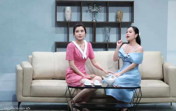 Ơn giời! Cậu đây rồi: Cao Thái Hà bị Lâm Vỹ Dạ tố giật chồng - Ảnh 2. Ơn giời! Cậu đây rồi: Cao Thái Hà bị Lâm Vỹ Dạ tố giật chồng - Ảnh 2.