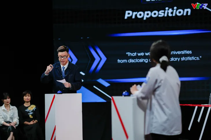 Trận Chung kết đầy kịch tính của The Debaters - Ảnh 2. Trận Chung kết đầy kịch tính của The Debaters - Ảnh 2.