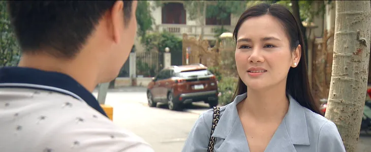 Lối nhỏ vào đời - Tập 13: Bố Dũng tức điên khi biết con trai lừa mình - Ảnh 10. Lối nhỏ vào đời - Tập 13: Bố Dũng tức điên khi biết con trai lừa mình - Ảnh 10.