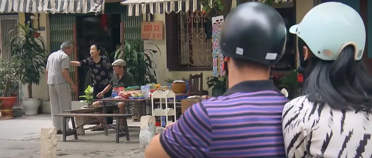 Lối nhỏ vào đời - Tập 13: Bố Dũng tức điên khi biết con trai lừa mình - Ảnh 12. Lối nhỏ vào đời - Tập 13: Bố Dũng tức điên khi biết con trai lừa mình - Ảnh 12.