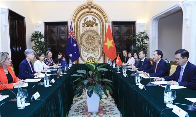 Việt Nam - Australia đẩy mạnh hợp tác du lịch, giáo dục và lao động - Ảnh 3. Việt Nam - Australia đẩy mạnh hợp tác du lịch, giáo dục và lao động - Ảnh 3.