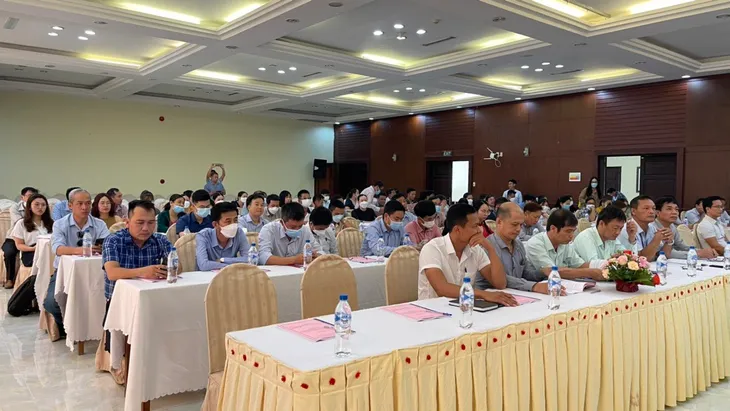 Hỗ trợ DN sớm đưa dự án đi vào hoạt động tại Khu kinh tế Dung Quất và các khu công nghiệp - Ảnh 3. Hỗ trợ DN sớm đưa dự án đi vào hoạt động tại Khu kinh tế Dung Quất và các khu công nghiệp - Ảnh 3.