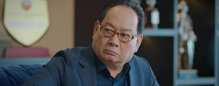Thương ngày nắng về - Tập 39: Phong ghen nổ mắt khi Vân được trai lạ tiếp cận - Ảnh 7. Thương ngày nắng về - Tập 39: Phong ghen nổ mắt khi Vân được trai lạ tiếp cận - Ảnh 7.
