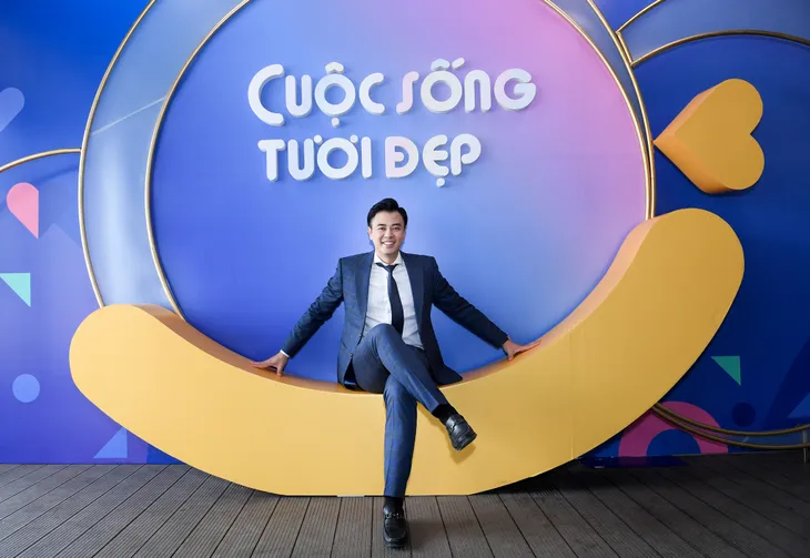 Á hậu Phương Nga cô đơn giữa dàn MC chuẩn bỉm sữa - Ảnh 43. Á hậu Phương Nga cô đơn giữa dàn MC chuẩn bỉm sữa - Ảnh 43.