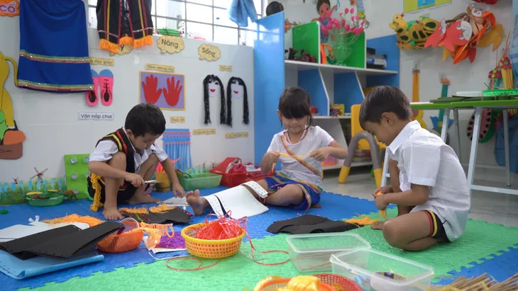 Khởi động dự án xây dựng môi trường học tập giàu ngôn ngữ tại các trường mầm non - Ảnh 2. Khởi động dự án xây dựng môi trường học tập giàu ngôn ngữ tại các trường mầm non - Ảnh 2.