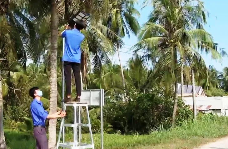 Cán bộ đoàn tích cực vì cộng đồng - Ảnh 2.