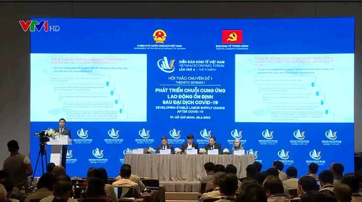 Diễn đàn Kinh tế Việt Nam lần thứ 4: Xây dựng nền kinh tế độc lập, tự chủ - Ảnh 1. Diễn đàn Kinh tế Việt Nam lần thứ 4: Xây dựng nền kinh tế độc lập, tự chủ - Ảnh 1.