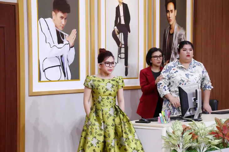 Nghệ sĩ Bình Tinh vượt qua biến cố, “lột xác” với vai “bị ghét” trong Quý ông 5G - Ảnh 3. Nghệ sĩ Bình Tinh vượt qua biến cố, “lột xác” với vai “bị ghét” trong Quý ông 5G - Ảnh 3.