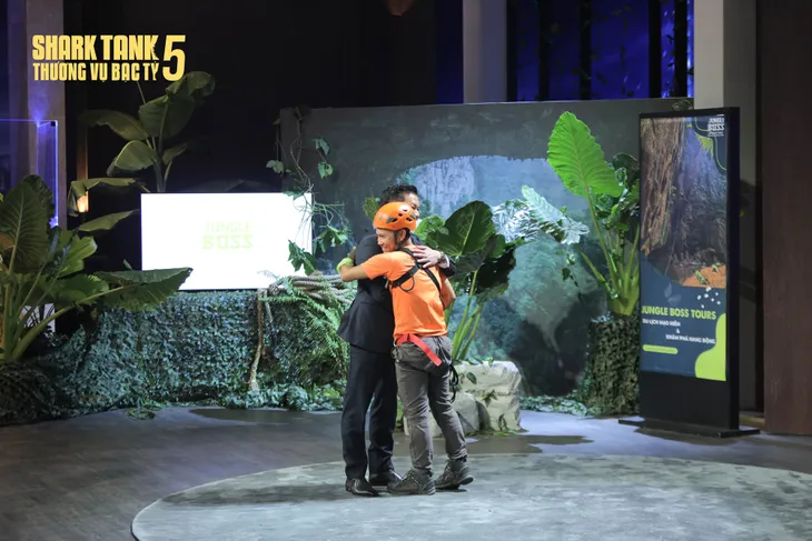 Shark Tank Việt Nam: Shark Hưng chi 400 triệu loại Shark Hùng Anh khỏi cuộc thương thuyết - Ảnh 6. Shark Tank Việt Nam: Shark Hưng chi 400 triệu loại Shark Hùng Anh khỏi cuộc thương thuyết - Ảnh 6.