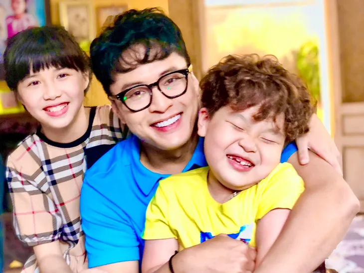 Thương ngày nắng về: Nếu xem phim căng thẳng quá, hãy ngắm hậu trường gia đình Khánh - Đức - Ảnh 5. Thương ngày nắng về: Nếu xem phim căng thẳng quá, hãy ngắm hậu trường gia đình Khánh - Đức - Ảnh 5.