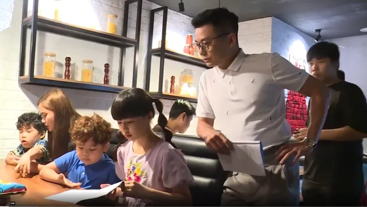 Loạt nhân vật mới xuất hiện gây xáo trộn trong Thương ngày nắng về - Ảnh 7. Loạt nhân vật mới xuất hiện gây xáo trộn trong Thương ngày nắng về - Ảnh 7.