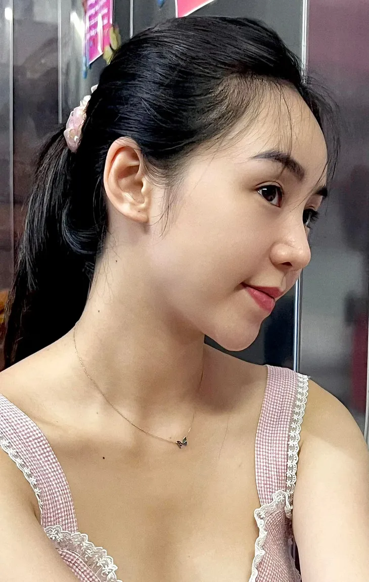 Ngắm mặt mộc xinh đẹp của Hạ Lam Bão ngầm và dàn diễn viên nữ - Ảnh 2. Ngắm mặt mộc xinh đẹp của Hạ Lam Bão ngầm và dàn diễn viên nữ - Ảnh 2.