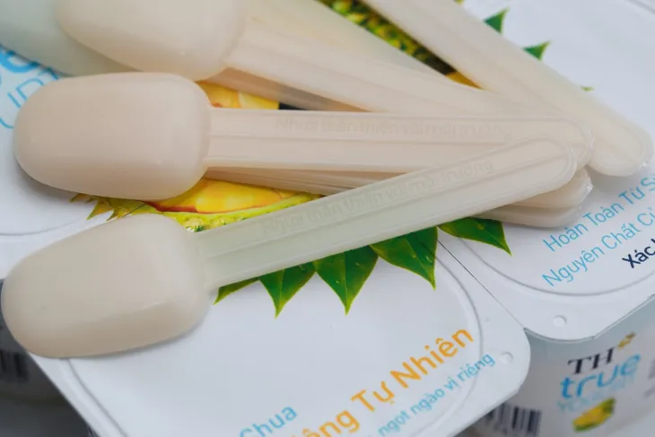 TH true MILK: Hành động thiết thực giúp cắt giảm đến 260 tấn rác thải nhựa mỗi năm - Ảnh 1. TH true MILK: Hành động thiết thực giúp cắt giảm đến 260 tấn rác thải nhựa mỗi năm - Ảnh 1.