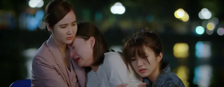 Thương ngày nắng về 2 - Tập 29: Đức vui như Tết vì biết mình không bị ung thư - Ảnh 14. Thương ngày nắng về 2 - Tập 29: Đức vui như Tết vì biết mình không bị ung thư - Ảnh 14.